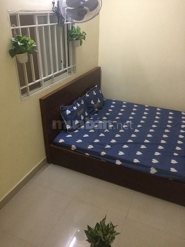 Phòng máy lạnh - gần dh tôn đức thắng 1km