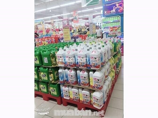 Siêu thị mini cần tuyển gấp nam nữ bán hàng
