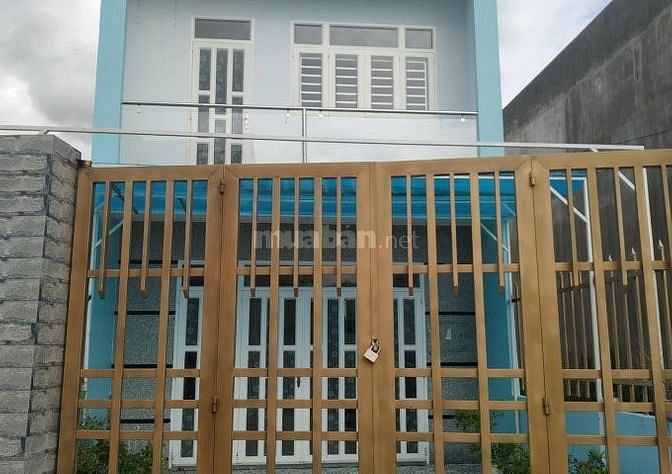 Nhận nhà đón Tết ngay ,nhà 1 trệt 1 lầu 80m2 cách Quốc Lộ 1A chỉ 1.8km