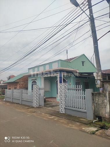 Gia Đình cần bán nhà mặt tiền đường Lê Đình Chinh - Lê Lơi, Bảo Lộc.