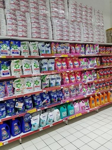 Cần tuyển nhân viên Nam Nữ bán hàng thời vụ