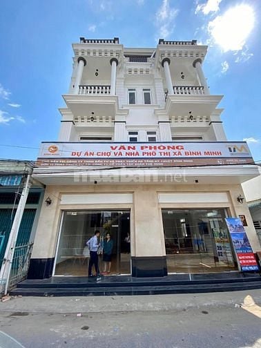 Nhà phố mặt tiền Phan Văn Năm - chợ Bình Minh