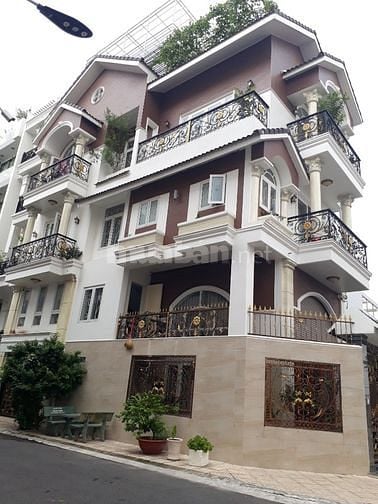 Cần bán nhà gấp MT đường số 11 ( 4x16)