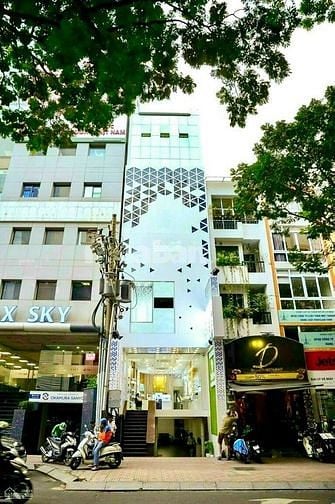 HOT Mặt Tiền Hoàng Văn Thụ QPN, DT 3,8x15m, 7 Tầng, ST, TM Giá 25,5 tỷ