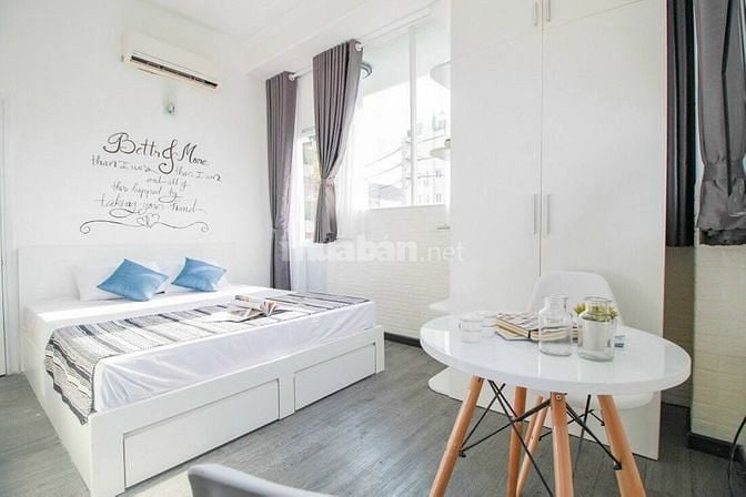 Mình cần tìm 1 cô bảo mẫu hoặc cô gv có kinh nghiệm