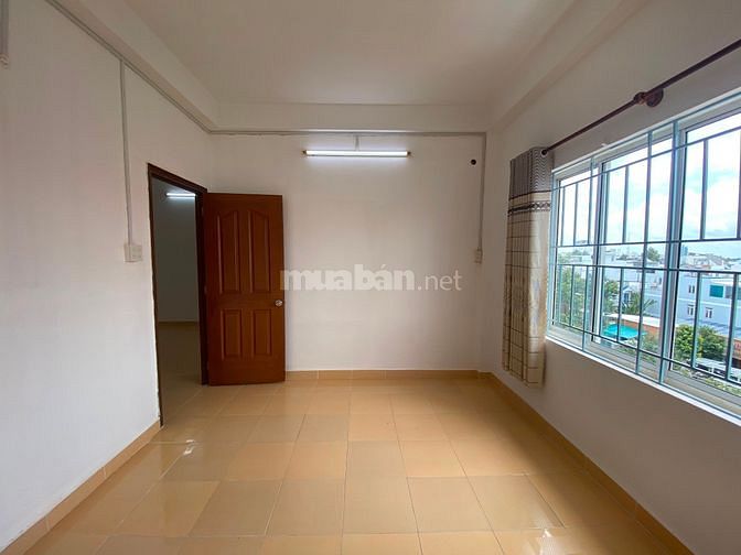Cho thuê căn hộ mới 100% không nội thất 70m2 chung cư Hưng Phú lô B