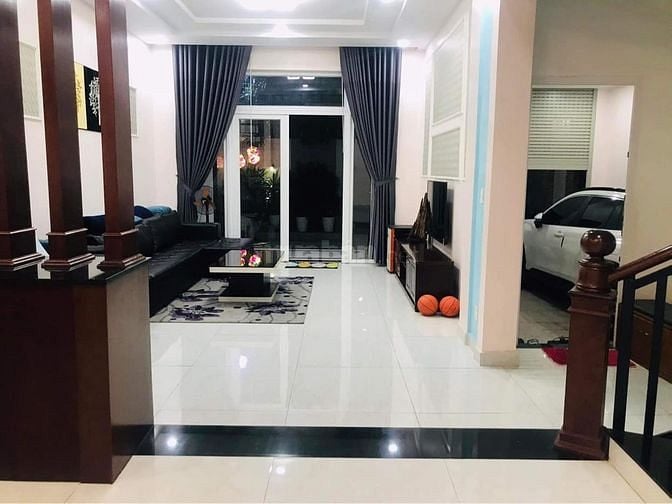 Mặt tiền Quách Đình Bảo 8.2x18.5m 1 lửng 2 lầu sân thượng 18.5 tỷ 