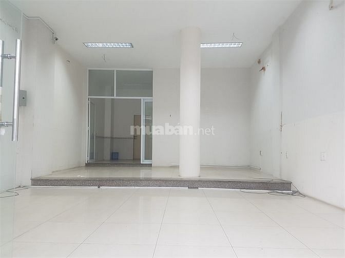 Cho thuê nhà mặt tiền 1 trệt 2 lầu sạch đẹp đường 30-4 tp vũng tàu
