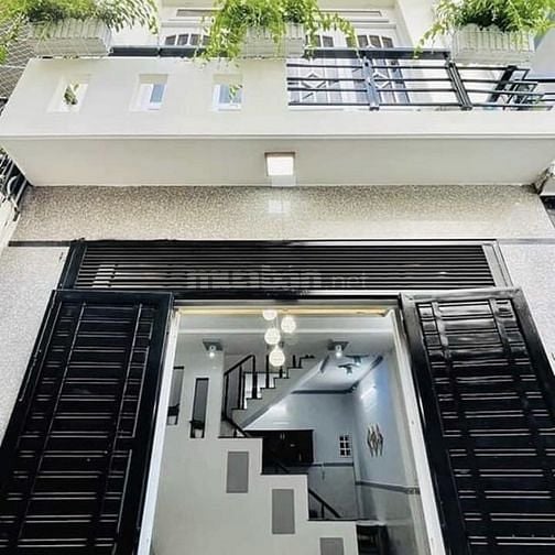 Bán nhà ngay TT Quận Bình Tân,thích hợp kinh doanh buôn bán đầu tư 