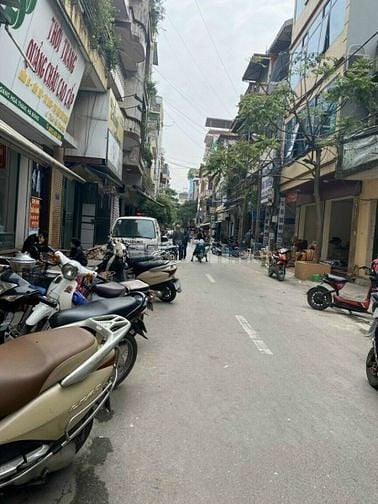 Nhà 4T mặt phố Hoàng Hoa Thám- Hà Đông, kinh doanh đỉnh.