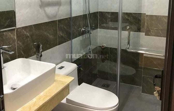 Nhà  đường trần phú, hà đông,dt=45m,5 tầng chỉ 7,5 tỷ