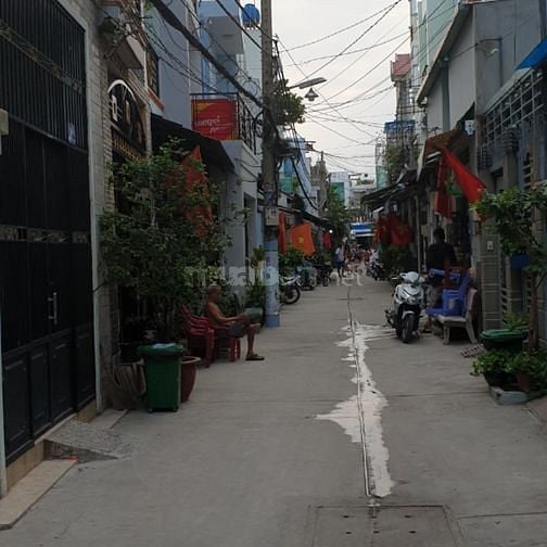 bán nhà giá rẻ hẻm xe hơi đường bình trị đông