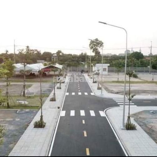 Bán nhanh lô đất 2 mặt tiền sổ hồng riêng