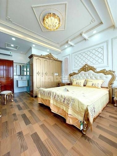 Bán Nhà Mặt Phố Đặng Dung cách hồ hoàn kiếm hà nội 2 km 