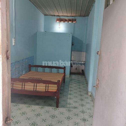 Cho thuê nhà trọ ngay Suối Tiên giá chỉ 900 ngàn