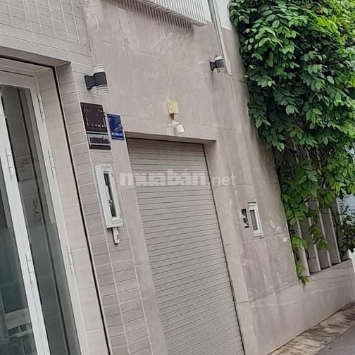 Nhà Đẹp Quận 10 Kết Hợp "Ở" Và "Làm" HXH 4 Tầng 40m2