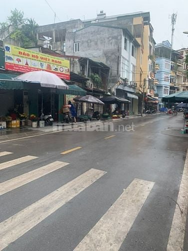 Nhà ngõ chùa liên phái-Bạch Mai. Nhà cách đường 2 ô tô tránh nhau 30m