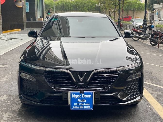 VinFast Lux A 2.0 Turbo ,Sản xuất 2021,bản Base tiêu chuẩn,mầu đen ,