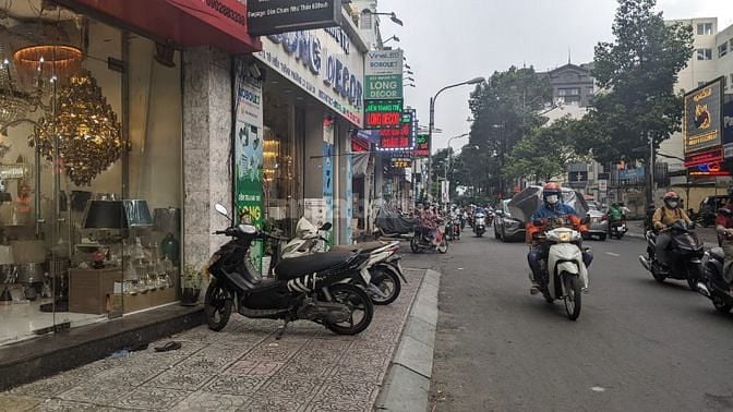 Cho thuê đất trống Mặt tiền Tô Hiến Thành, P.13, Q.10.