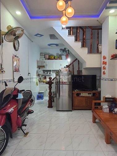 Bán nhà phường thạnh lộc q12. Hẻm xe hơi