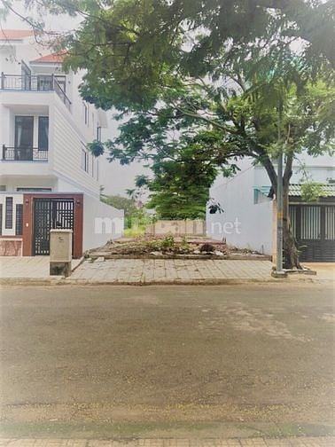 Bán đất địa ốc 3 8x20m quận 9 trục chính chung cư, ra cao tốc về Q1