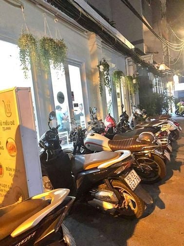 SANG NHƯỢNG QUÁN ĂN ĐANG KINH DOANH CÓ KHÁCH QUEN ỔN ĐỊNH MT Q.1