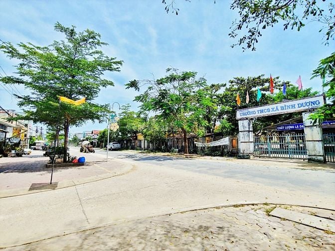 bán mảnh đất ở 280m2 ngang 9m đường bê tông oto quay đầu