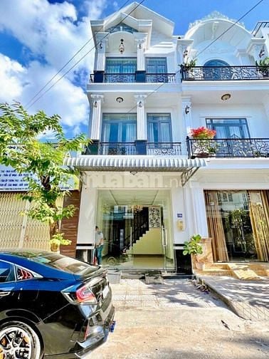 Bán nhà 1 trệt 2 lầu đường B4 KDC Hưng Phú 1 - Cái Răng - Tp Cần Thơ .