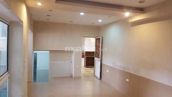 Bán gấp Tập thể Tầng 1 Tô Hiệu,Cầu Giấy giá 6.5 tỷ,65m2,Kinh Doanh Tốt