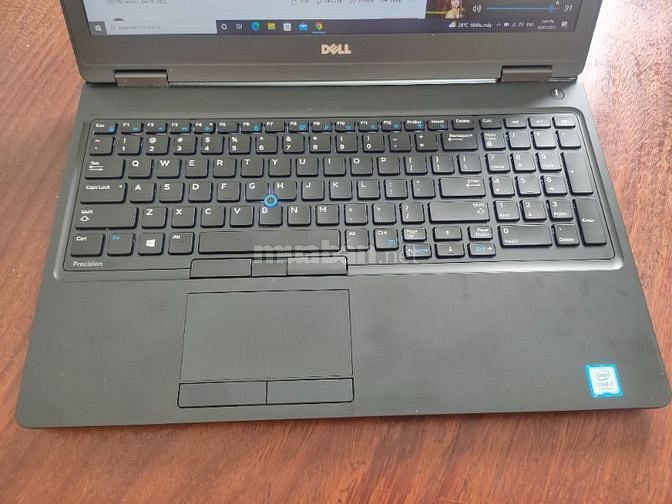 Laptop dell 7520 dòng máy trạm