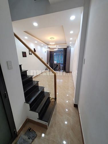 Nhà mới hẻm 4m đường số 10, Bình Hưng Hoà A, Bình Tân. 3,05 x 9,2m.