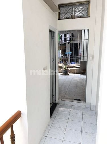 BÁN ĐẤT ĐÀO TẤN BA ĐÌNH CÁCH PHỐ 30M NGÕ THÔNG DT 55M2 MT 4,4M NỞ HẬU