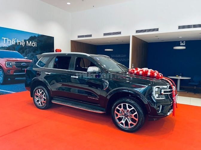 Ford Everest 2023 Siêu Đẹp . LH 0964.178.456