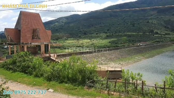Bán 1,4 sào đất hồ Kala Di Linh, mặt tiền 22m, ngay đầu đập, view đẹp