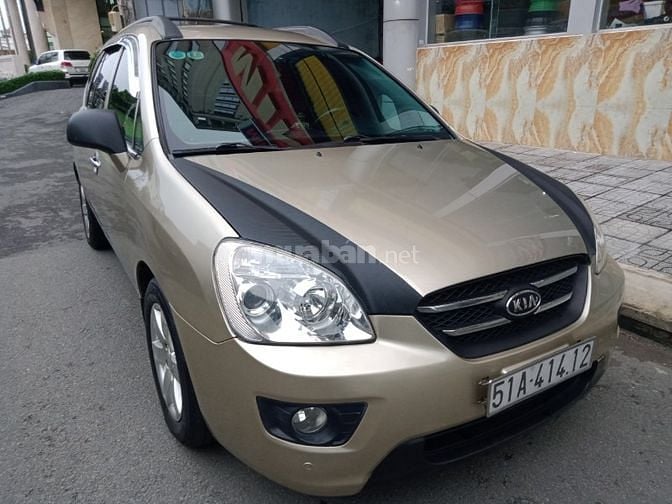 BÁN XE KIA CARENS 7 CHỔ, SỐ TĐ, MÀU VÀNG CÁT, NHẬP HQ, SX: 2008