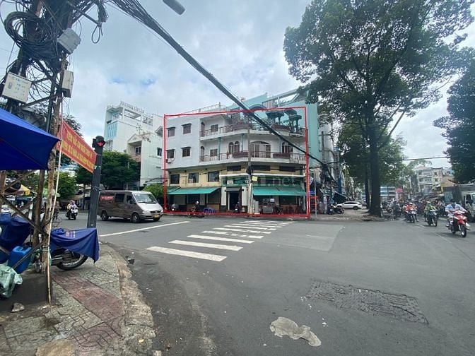 Bán nhà GÓC 2MT số 227 đường Tạ Uyên, Phường 4, Quận 11, Hồ Chí Minh