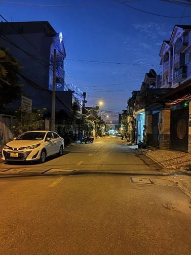 Mặt tiền Tân Thới Hiệp - Quận 12 - 6x36m - 210m2, Chỉ 9.4 Tỷ.