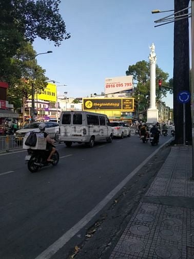 BÁN GẤP NHÀ MT NGUYỄN TRI PHƯƠNG, Q.10, 4X16, 36 TỶ,  0911710033
