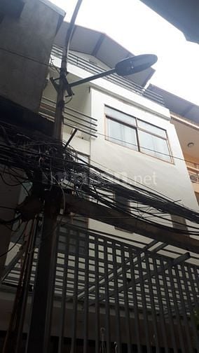  Phố Kim Mã Thượng giá 9.5 tỷ, 110mx4 tầng, MT 5m.