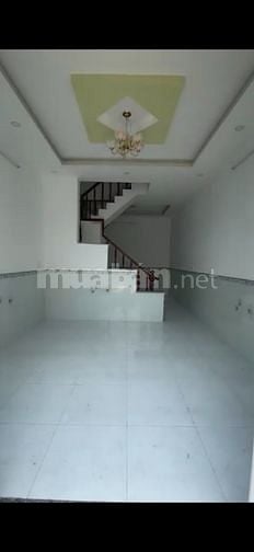 Cần bán gấp căn nhà 1 trệt 1 lầu giá 500tr sổ sẵn