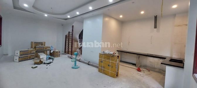 NHÀ 61m2 THÁI HÀ - NGÕ OTO ĐỖ CỬA - KINH DOANH VPGD ĐẮC ĐỊA