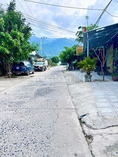 Nhà 1 tấm 2 tầng.DT:6.5x15.6 phước thượng