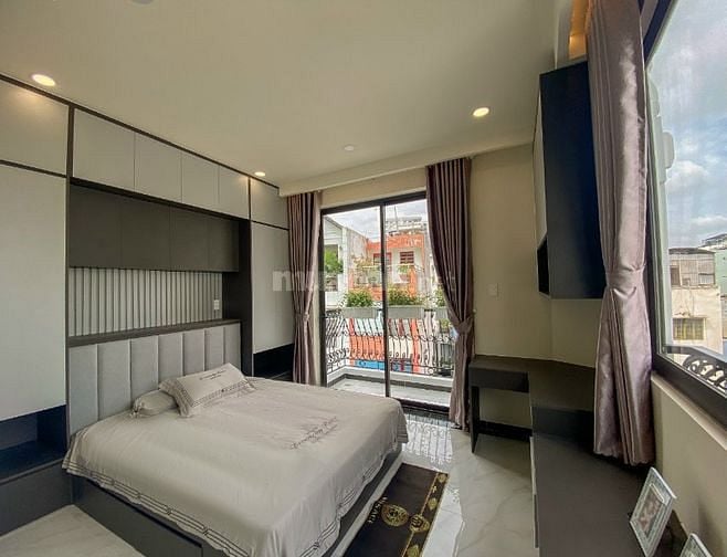 1 Căn Duy Nhất  MT Khu Đường Hoa , Phan Xích Long , 5,7x16, 23,9 tỷ 