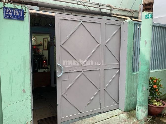 Cần bán nhà 9 x 14 m đường Tân Hoá, Phường 1 Quận 11