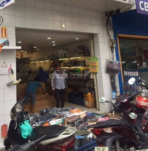 Cần bán gấp nhà đi Mỹ F5. Phú Nhuận nhà 2 MT liên hệ chính chủ 
