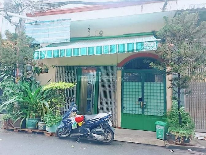 Chỉ 90 triệu/m2- K300_ Hoàng Hoa Thám- Tân Bình-216m2- Hẻm 8m thông.