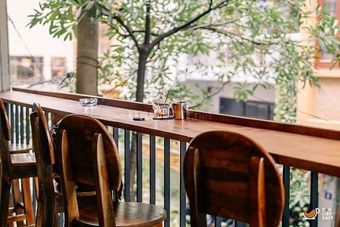 tuyển thêm vài bạn phụ bán đồ uống
