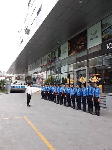 Tuyển bảo vệ thời vụ Khu vực Hà Nội có nhà ở miễn phí
