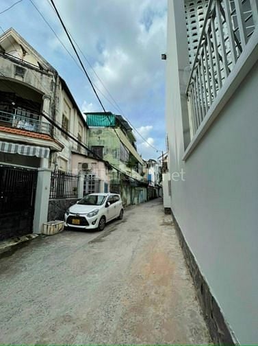 Lô Đất Trống HXH - Khu Cao Tầng - 