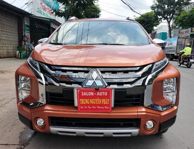 XPANDER CROSS lướt nhẹ 6 ngàn km